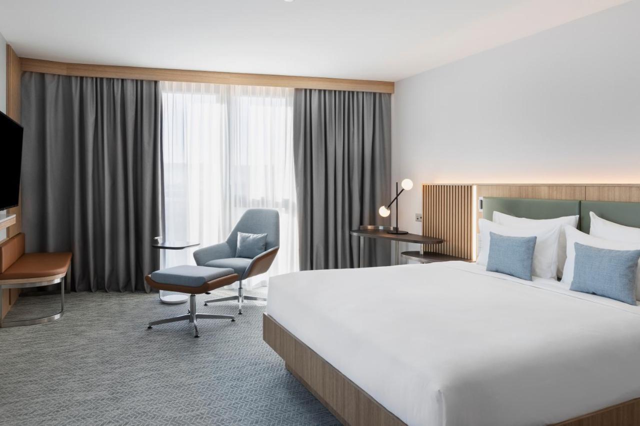 Courtyard By Marriott Biel Bienne Hotel Kültér fotó
