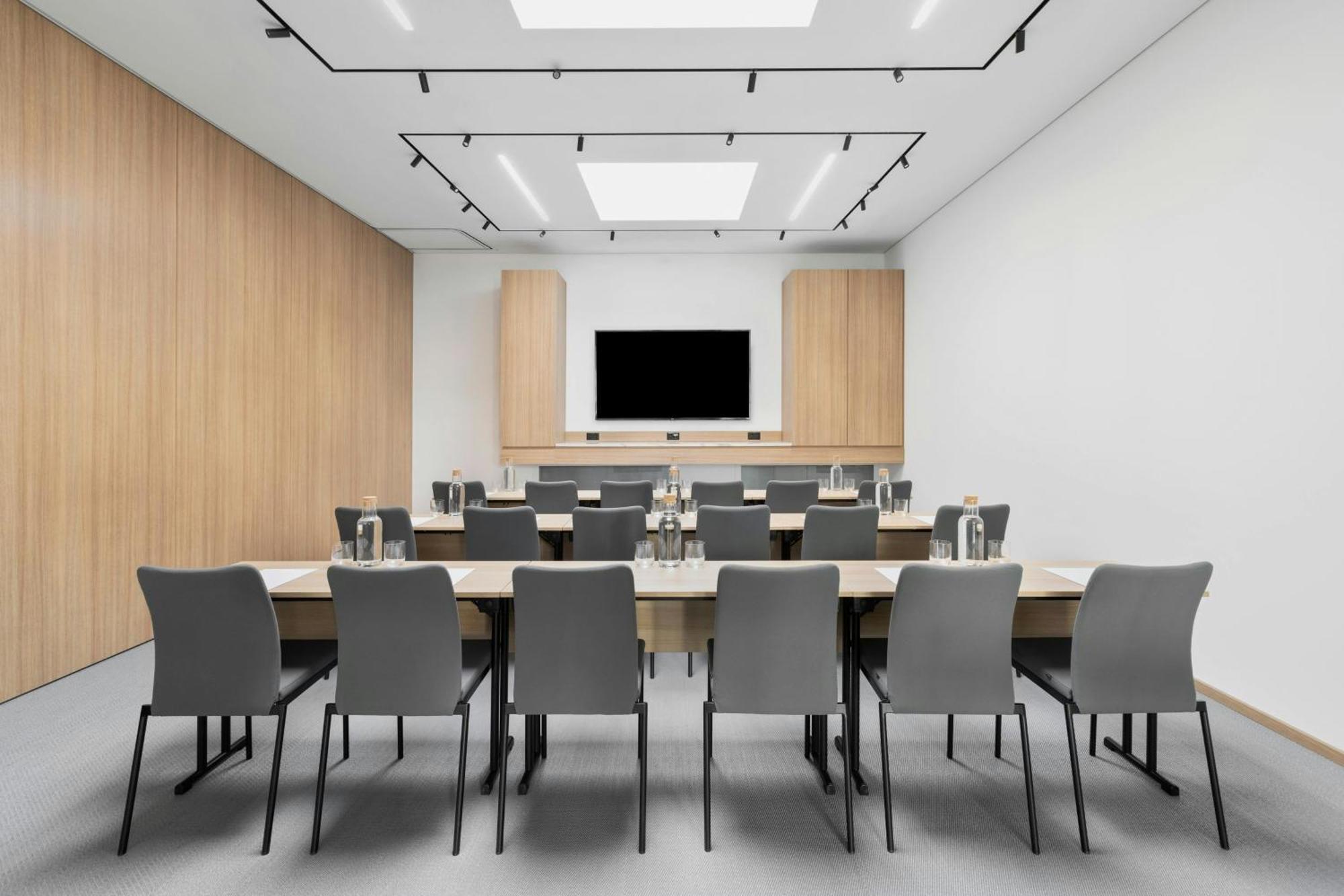 Courtyard By Marriott Biel Bienne Hotel Kültér fotó