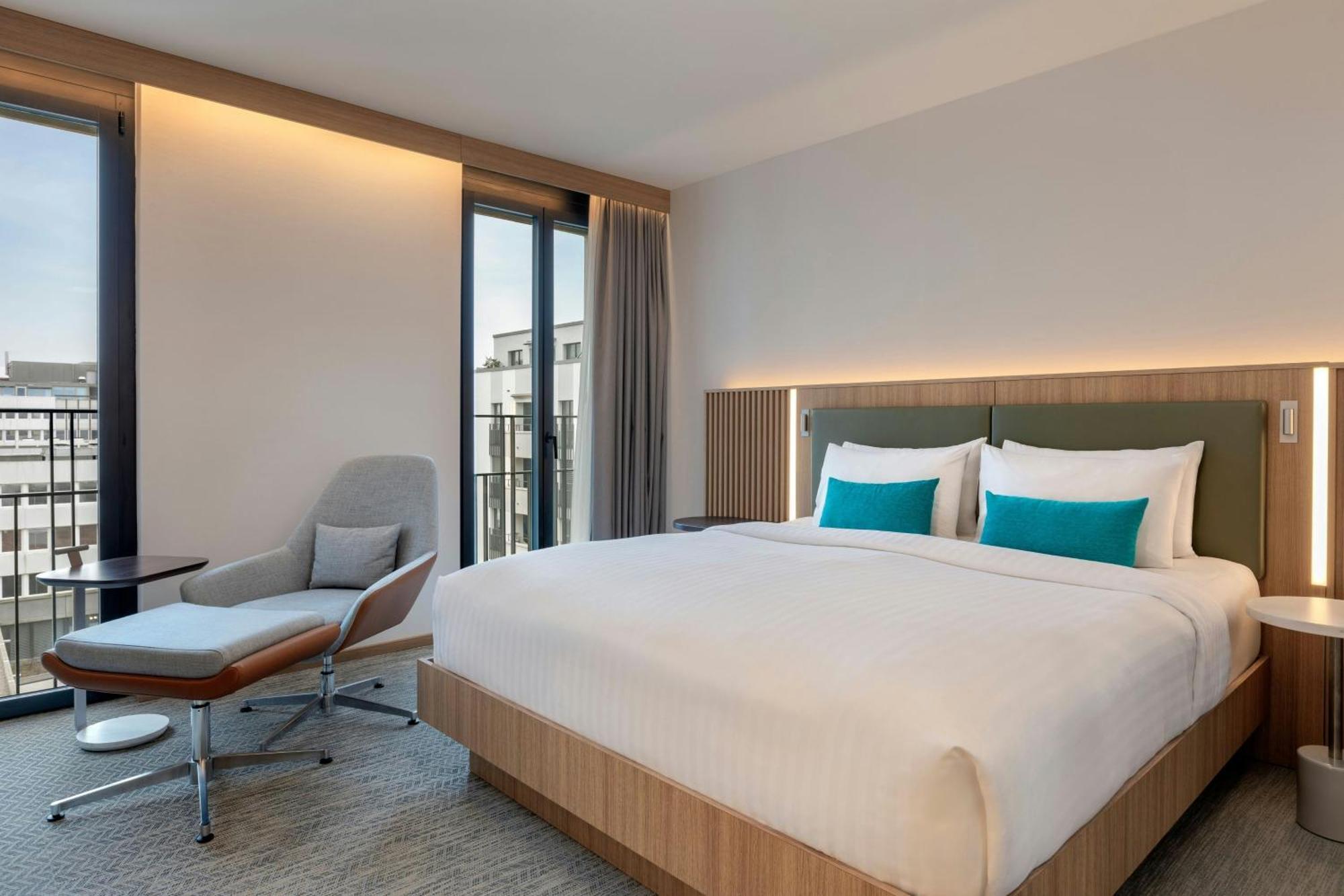 Courtyard By Marriott Biel Bienne Hotel Kültér fotó